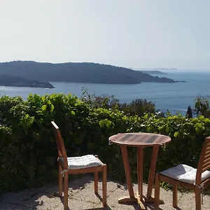 La Coccinelle Apartahotel